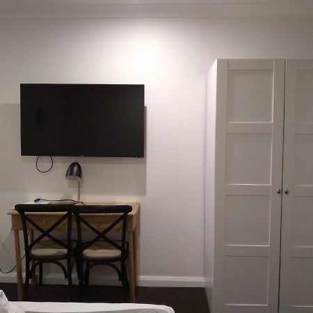 Allonville Gardens Motel Wagga Wagga Buitenkant foto
